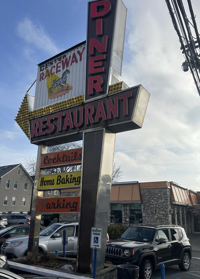 Restaurant Review: Raceway Diner